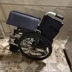 للبيع كرسي ومشايه لا يوجد فيهم عيوب