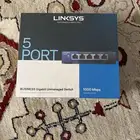 Linksys 5 port للبيع
