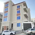 للبيع شقق علويه بسطح خاص خلف مطار ابها بمساحه275م