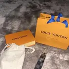 تعليقة مفاتيح LV