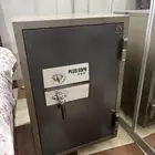 خزنه كبيره ونظيفه