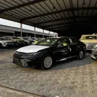 كامري LE بنزين اسود 2025