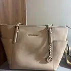 شنطة مايكل كورس اصلية