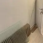 زجاج حاجز شاور حاجز شبه جديد مقاس كبير