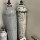 سرير طبي ودبه اكسجين