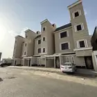للبيع شقه ارضيه 6 غرف بمداخل مستقله بسعر 550الف حي المحاله
