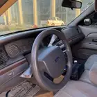 للبيع فورد فكتوريا