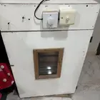 فقاسة بيض تقليب يدوي