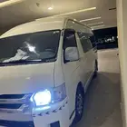 للإيجار باص بسائق