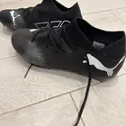 جزمة نيمار جديده بكرتونها