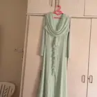 فستان قماشته تل وشكله انيق جدا في اللبس جديد