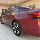 نيسان التيما