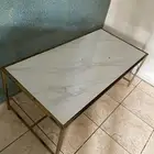 طاولة