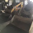 بوب كات للايجار مع مكنسة