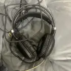 سماعة بي سي و سوني نظيفة وسليمه وشاشه BenQ