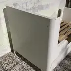 سرير من ايكيا حجم تحت المتوسط