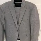 بدلة رسمية جديدة للبيع