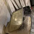 شمعة ديبو مع اسطب هايلوكس 2009 إلى 2011 نظيفه كلبساته