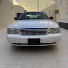 للبيع فورد فكتوريا مخزن 2006.