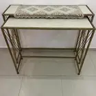 طاولة خدمة