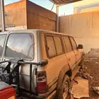 جيب لاندكروزر قديم