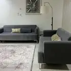 كنب وطاولات ولوحه ودعسه