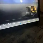 تلفزيون LG نظيف لايوجد به عطل والوانه صافيه مره