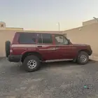 للبيع جيب نيسان ديزل