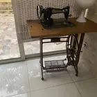 مكينه خياطه مع ماطور والطاوله