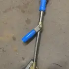 للبيع مسدس ماء جديد استعمال مره وحده