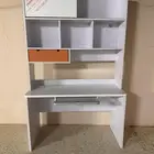 اثاث غرفة دولاب و مكتب