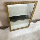 مرايا بأطراف ذهبي