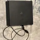 سوني فور برو مع يده وحده