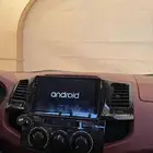 مسجل وشاشة فيها جي بي اس