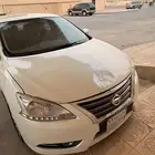سيارة اقتصادية ونضيفه