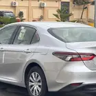 كامري 2024 LE طيس سعودي لون فضي