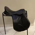 سرج فروسية ستيتوس جلدي   مستعمل