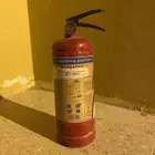 طفاية حريق لسيارات تحتاج تعبئه فقط