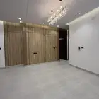 للبيع شقق ارضيه وشقق علويه تشطيب فندقي ف ابها حي المنسك
