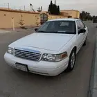 للبيع فورد فكتوريا 2011 امريكي شاصي طويل