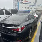 لكزس ES300 H ( تم البيع )