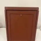 مكينة اسبريسو مع بوكس جلد و درج مخصص للكبسولات