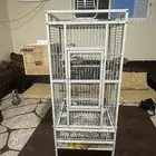 قفص كبير للعصافير