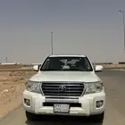 لاندكروزر شرط البدي والمحركات