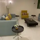كنب جديد استخدام شهر والجلسه كامله للبيع مع الطاولات كامله