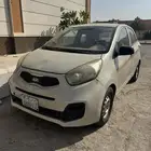 للبيع كيا بيكانتو 2015 تحمل لوحه بأسم حمد