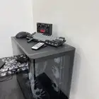 بي سي للبيع