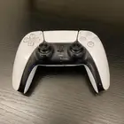 قير سوني فايف مستخدم سليمه مافيها اي شي من كل النواحي