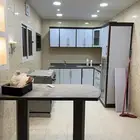 خزائن مطبخ كامل نظيف