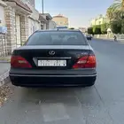 لكزس 2001